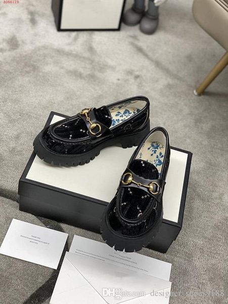 2021 new designer dress shoes for women horsebit loafer low heel leather lug sole loafers with rosebud print black platform casual shoes 35-
2021 new designer dress shoes for women horsebit loafer low heel leather lug sole loafers with rosebud print black platform casual shoes 35-
