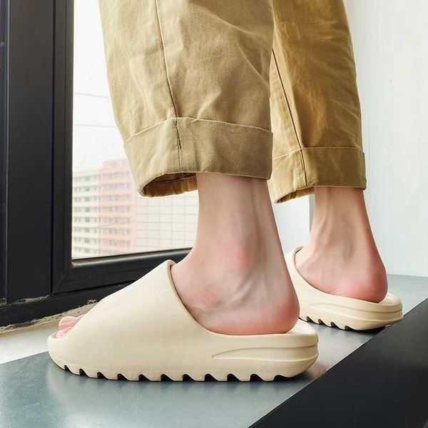 kanye slides sandals slippersslipperssummer thick soled anti odor soft indoor slippers for couplesluxurys designers zlyzlyzly zlyzlyzly, Black
kanye slides sandals slippersslipperssummer thick soled anti odor soft indoor slippers for couplesluxurys designers zlyzlyzly zlyzlyzly, Black