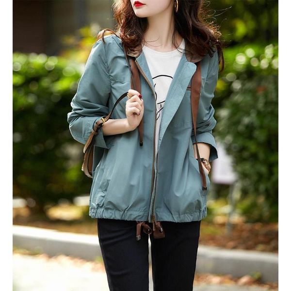 women's jackets 2021 spring and autumn style temperament slim coat simple solid color age reducing hooded windbreaker, Black;brown
women's jackets 2021 spring and autumn style temperament slim coat simple solid color age reducing hooded windbreaker, Black;brown