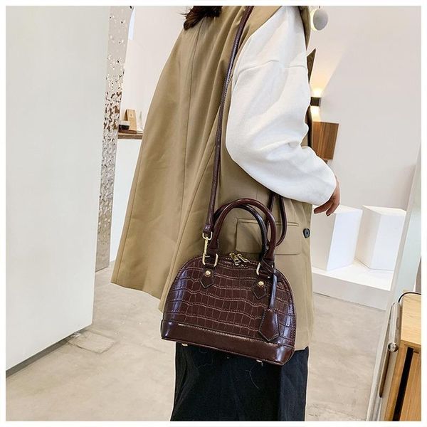 shoulder bags women crossbody for luxury fashion crocodile leather shell mini handbag lady tote bag purse
shoulder bags women crossbody for luxury fashion crocodile leather shell mini handbag lady tote bag purse