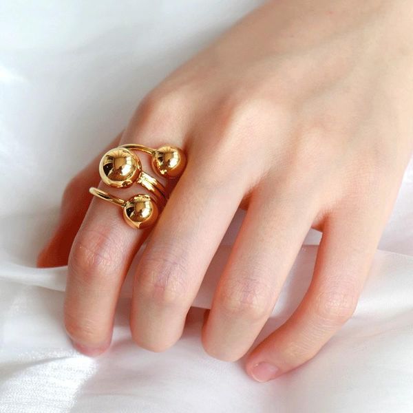 exaggeration gold silver color metal ball adjustable rings simple design geometric irregular jewelry finger ring for women party cluster, Golden;silver
exaggeration gold silver color metal ball adjustable rings simple design geometric irregular jewelry finger ring for women party cluster, Golden;silver