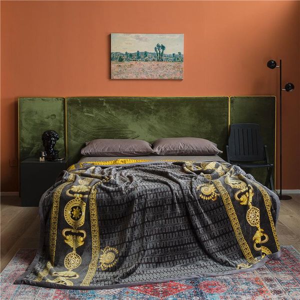 blankets worp deken dubbelzijdig flanel gedrukt dikke warme super zachte multifunctionele hoge kwaliteit decoratieve luxe blanket
blankets worp deken dubbelzijdig flanel gedrukt dikke warme super zachte multifunctionele hoge kwaliteit decoratieve luxe blanket