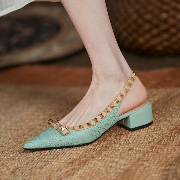 sandals mezereon luxury designer shoes cow leather fashion slip on women pumps with rivets zar woman 2021 summer pointed toe, Black
sandals mezereon luxury designer shoes cow leather fashion slip on women pumps with rivets zar woman 2021 summer pointed toe, Black