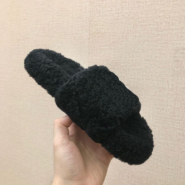 furry fur slides luxury designer 2021 plush slippers fluffy flip flops faux fur slippers flats women's fashion shoes ykytkrtyk, Black
furry fur slides luxury designer 2021 plush slippers fluffy flip flops faux fur slippers flats women's fashion shoes ykytkrtyk, Black