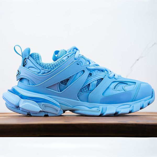 2022 luxurys designers basketball shoes paris 3.0 triple s womens sneakers platform mens outdoor sports running fashion trainers grey
2022 luxurys designers basketball shoes paris 3.0 triple s womens sneakers platform mens outdoor sports running fashion trainers grey