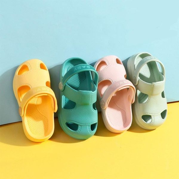sandals summer baby hole shoes children nice non -slip soft floor old boys girl beach 1 -3 years cartoon children's slippers, Black;red
sandals summer baby hole shoes children nice non -slip soft floor old boys girl beach 1 -3 years cartoon children's slippers, Black;red