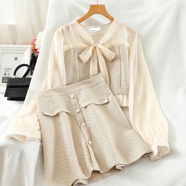 temperament suit female 2021 spring two piece dress lace-up bow-knot long-sleeved mesh patchwork tweed shirt + button woolen women's se, White
temperament suit female 2021 spring two piece dress lace-up bow-knot long-sleeved mesh patchwork tweed shirt + button woolen women's se, White
