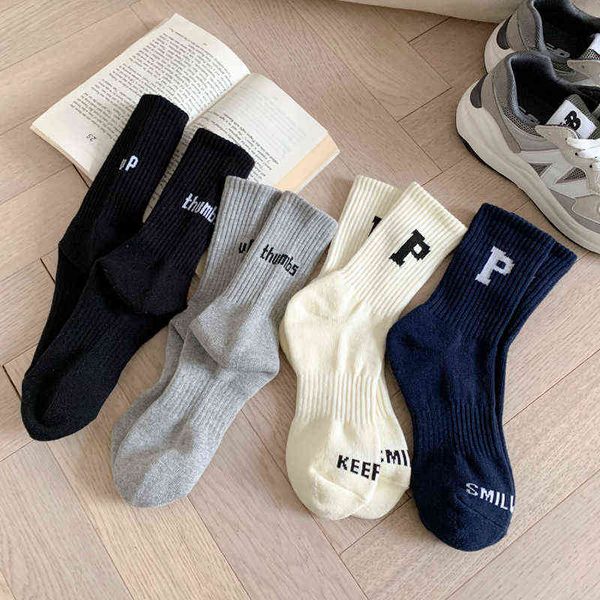 solid color woman sock letter p women socks cotton casual comfortable soft simple long fashion spring autumn sports calcetines y1119, Black;white
solid color woman sock letter p women socks cotton casual comfortable soft simple long fashion spring autumn sports calcetines y1119, Black;white