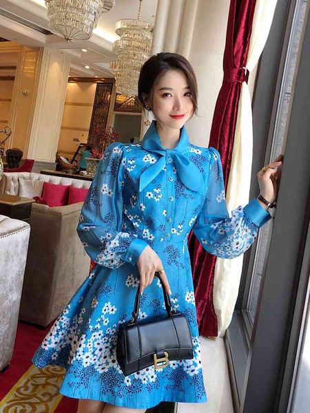 capris beautiful 2021 autumn fashion party ladies bow tie elegant flower print beading buttons long sleeve large swing chic, Black;gray
capris beautiful 2021 autumn fashion party ladies bow tie elegant flower print beading buttons long sleeve large swing chic, Black;gray