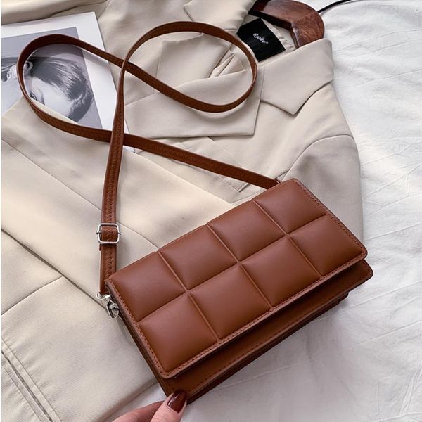 cross body pu leather luxury designer handbag for women 2021 fashion girl female casual shopper solid color checkered classic crassbody bag
cross body pu leather luxury designer handbag for women 2021 fashion girl female casual shopper solid color checkered classic crassbody bag