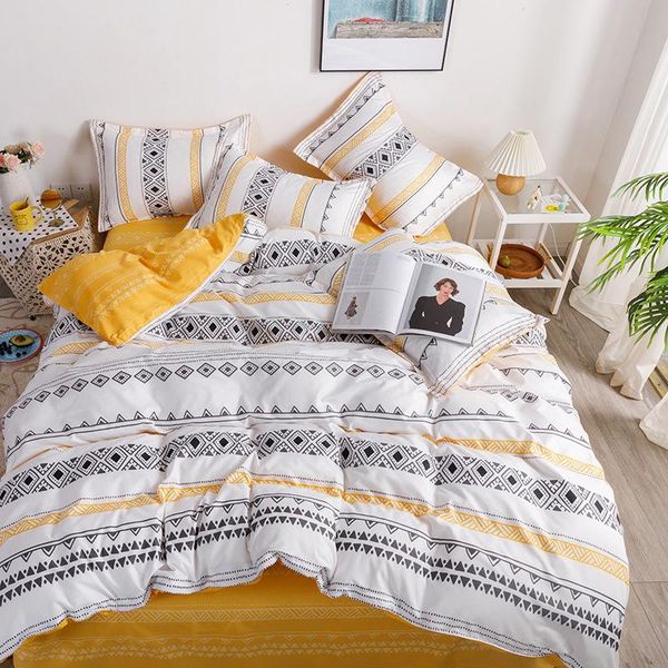 bedding sets simple style home textile sanding quilt cover soft skin-friendly oversized four-piece comforter
bedding sets simple style home textile sanding quilt cover soft skin-friendly oversized four-piece comforter