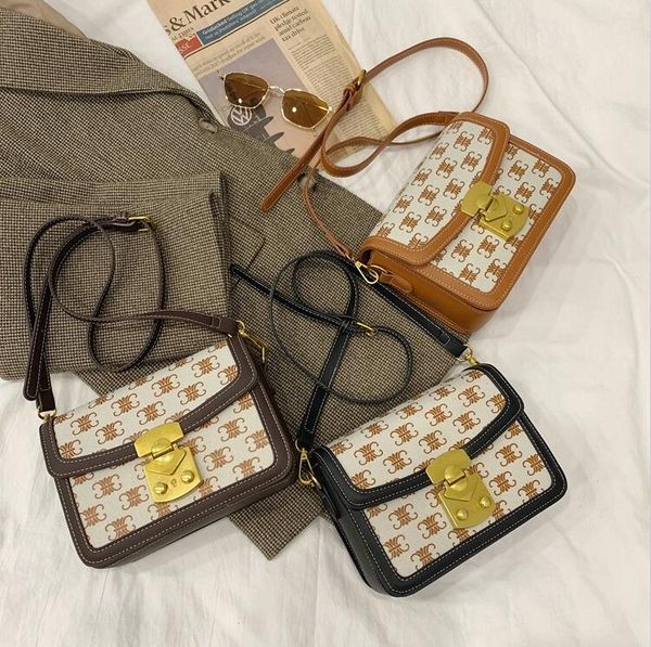 factory wholesale women handbag winter plaid wool bag sweet lady contrast leather chain bags personality golden lock fashion handbags, Black;red
factory wholesale women handbag winter plaid wool bag sweet lady contrast leather chain bags personality golden lock fashion handbags, Black;red