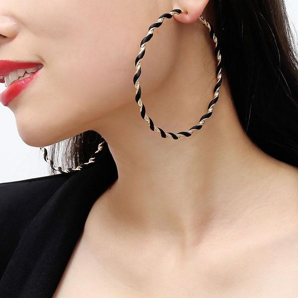 simple exaggerated spiral twisted big round circle hoop earrings women ladies geometric fashion jewelry xr1979 & huggie, Golden;silver
simple exaggerated spiral twisted big round circle hoop earrings women ladies geometric fashion jewelry xr1979 & huggie, Golden;silver