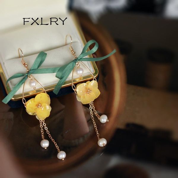 original handmade natural pearl vintage preserved flower earrings for women jewelry dangle & chandelier, Silver
original handmade natural pearl vintage preserved flower earrings for women jewelry dangle & chandelier, Silver