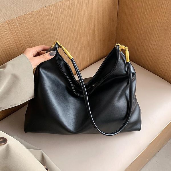 evening bags women half-moon bag large-capacity messenger ladies high-quality pu leather brand handbag 2021 summer style
evening bags women half-moon bag large-capacity messenger ladies high-quality pu leather brand handbag 2021 summer style