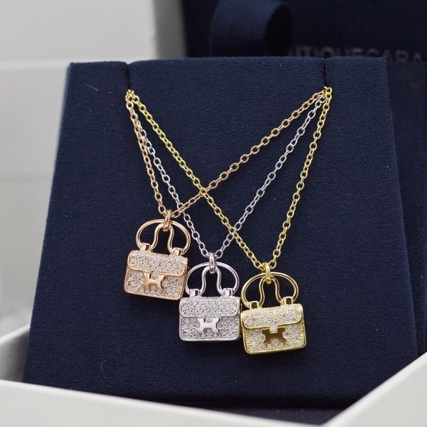 ladies' small bag necklaces are as exquisite jewelry gifts the s925 classic necklaces. pendant, Silver
ladies' small bag necklaces are as exquisite jewelry gifts the s925 classic necklaces. pendant, Silver