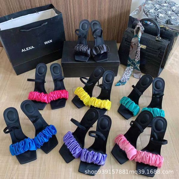 2022 spring aw high-heeled sandals with square head fairy style banquet shoes women's thin heels hollow open toe single, Black
2022 spring aw high-heeled sandals with square head fairy style banquet shoes women's thin heels hollow open toe single, Black