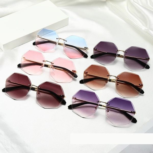 mw5 unglasses eyeglass style glassestrend sglassesframeless women's outdoor glassesun cycling visor 8805style glassestrend visorssungla, White;black
mw5 unglasses eyeglass style glassestrend sglassesframeless women's outdoor glassesun cycling visor 8805style glassestrend visorssungla, White;black