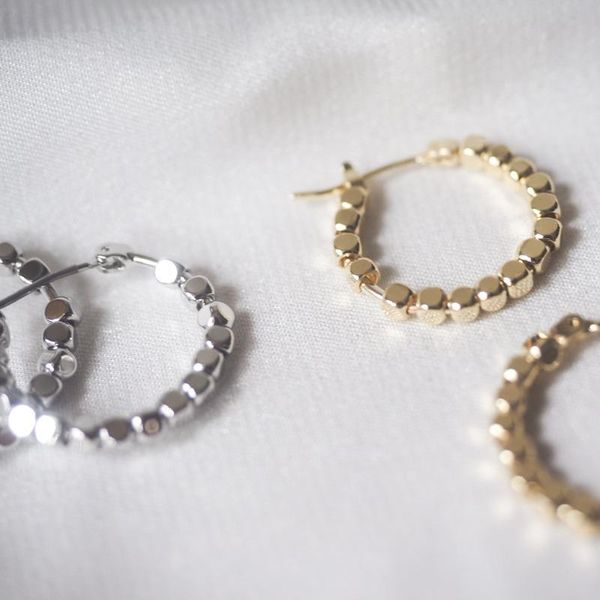hoop & huggie vintage geometric s925 sterling silver gold plated small earrings simple temperament versatile cold wind for women, Golden;silver
hoop & huggie vintage geometric s925 sterling silver gold plated small earrings simple temperament versatile cold wind for women, Golden;silver