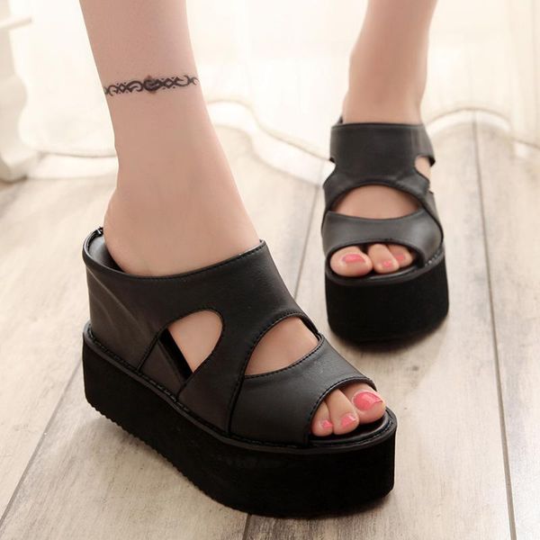slippers casual fashion black hollow fish mouth shoes summer thick-soled waterproof platform high-heeled elegant ladies
slippers casual fashion black hollow fish mouth shoes summer thick-soled waterproof platform high-heeled elegant ladies