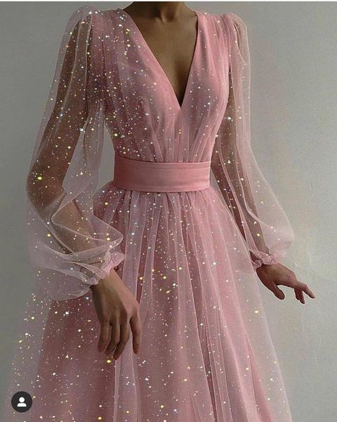 casual dresses stylish lady glitter mesh dress 2021 spring autumn women long sleeve v neck elastic waist big swing party runway midi, Black;gray
casual dresses stylish lady glitter mesh dress 2021 spring autumn women long sleeve v neck elastic waist big swing party runway midi, Black;gray