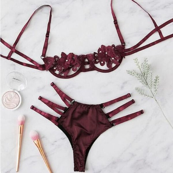 bras sets women lace lingerie bra set female chic brief lady flower and panties femme unlined, Red;black
bras sets women lace lingerie bra set female chic brief lady flower and panties femme unlined, Red;black
