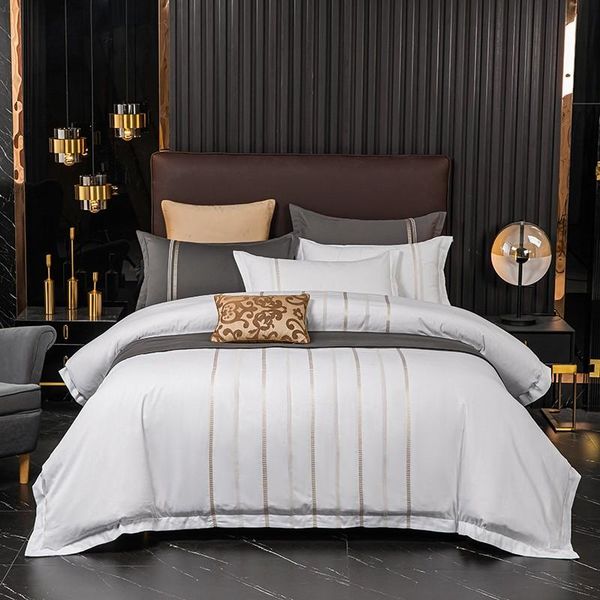 bedding sets simple modern design 100%cotton set white vertical stripes embroidery duvet cover 4pcs soft comfor bed sheet pillowcases
bedding sets simple modern design 100%cotton set white vertical stripes embroidery duvet cover 4pcs soft comfor bed sheet pillowcases