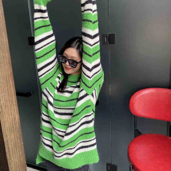 women's sweaters women autumn winter green striped contrast sweater runway clothes fashion o-neck loose all-match pullover jumper overs, White;black
women's sweaters women autumn winter green striped contrast sweater runway clothes fashion o-neck loose all-match pullover jumper overs, White;black