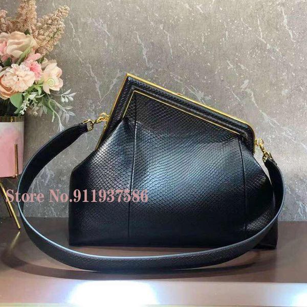 evening bags 2021 classic ladies handbags with detachable shoulder straps, soft high-end leather, fashionable one-shoulder messenger 
evening bags 2021 classic ladies handbags with detachable shoulder straps, soft high-end leather, fashionable one-shoulder messenger