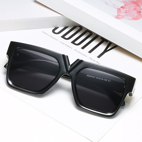 sunglasses brand designer square women retro shades sun glasses female fashion gradient outdoor driving driver, White;black
sunglasses brand designer square women retro shades sun glasses female fashion gradient outdoor driving driver, White;black