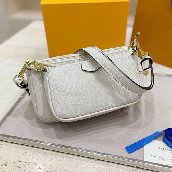 women messenger bags plain zipper purse shoulder bag genuine leather printed letters pearl decoration chain wallets
women messenger bags plain zipper purse shoulder bag genuine leather printed letters pearl decoration chain wallets
