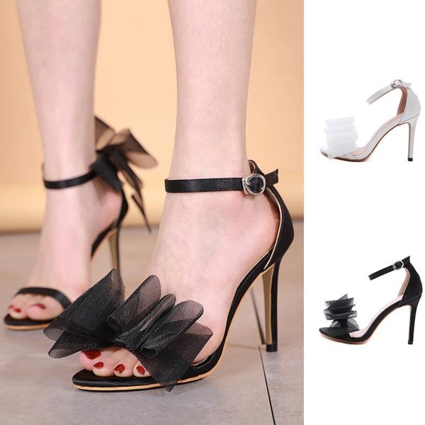 dress shoes square toe bow sandals female summer fairy style temperament 2021 product one word with heel thick femal, Black
dress shoes square toe bow sandals female summer fairy style temperament 2021 product one word with heel thick femal, Black