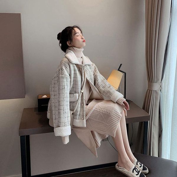 autumn winter fashion woolen coat women short korean temperament outerwear casual single-breasted with pock women's jackets, Black;brown
autumn winter fashion woolen coat women short korean temperament outerwear casual single-breasted with pock women's jackets, Black;brown