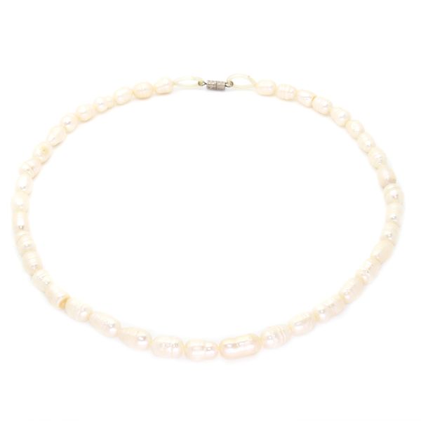 the latest glamour fashion pearl jewelry natural freshwater pearl necklace irregular beaded necklace wholesale, Silver
the latest glamour fashion pearl jewelry natural freshwater pearl necklace irregular beaded necklace wholesale, Silver