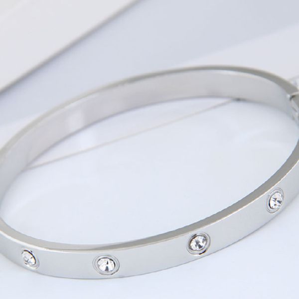 bracelet fashion buckle bracelet card home full diamond female opening very simple wind net red same bracelet, Black
bracelet fashion buckle bracelet card home full diamond female opening very simple wind net red same bracelet, Black