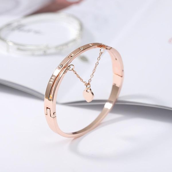 bangle 2021 fashion geometric pattern rose gold designer wrist bracelets for women stainless steel jewelry gifts, Black
bangle 2021 fashion geometric pattern rose gold designer wrist bracelets for women stainless steel jewelry gifts, Black
