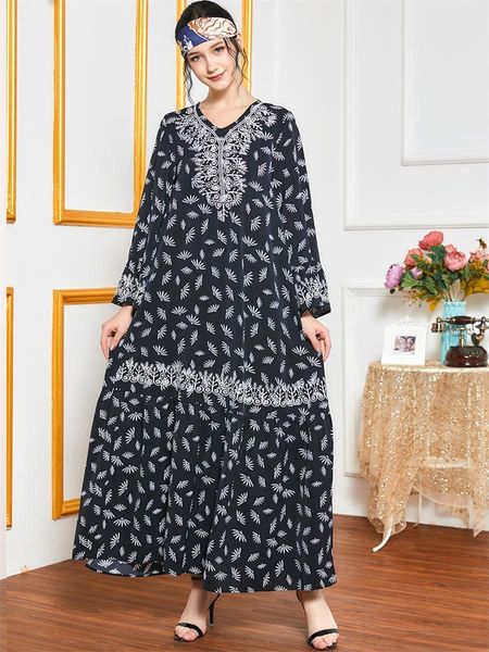 ethnic print embroidery women maxi dress bla loose v ne long sleeve arabic muslim islamic clothing dresses elegant swing, Red
ethnic print embroidery women maxi dress bla loose v ne long sleeve arabic muslim islamic clothing dresses elegant swing, Red