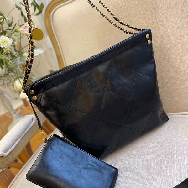 5a+ oversize solf shoulder bags hobo crossbody handbags women luxurys designers bags 2021 classic fashion genuine leather purse brand clutch
5a+ oversize solf shoulder bags hobo crossbody handbags women luxurys designers bags 2021 classic fashion genuine leather purse brand clutch