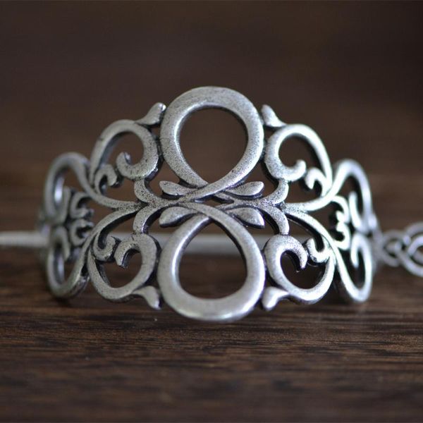hair clips & barrettes langhong 1pcs viking hairpin for women plant flower infinity clip cosplay party jewelry, Golden;silver
hair clips & barrettes langhong 1pcs viking hairpin for women plant flower infinity clip cosplay party jewelry, Golden;silver