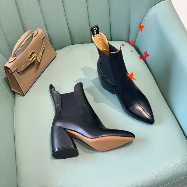 2022 fashion love women boots chunky heel martin laureate boot black white yellow martins woman shoes with box and logo size 35-40 -k198
2022 fashion love women boots chunky heel martin laureate boot black white yellow martins woman shoes with box and logo size 35-40 -k198