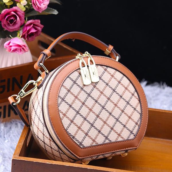 evening bags plaid crossbody bag luxury handbangs women designer high-quality purses and handbags bolso mujer marcas famosas de lujo cc
evening bags plaid crossbody bag luxury handbangs women designer high-quality purses and handbags bolso mujer marcas famosas de lujo cc