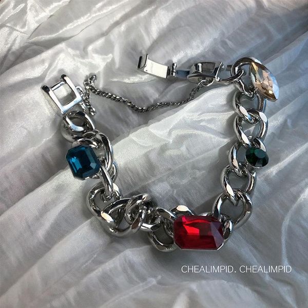 charm bracelets 2021 fashion trend hip hop rhinestone bracelet red blue cool hip-hop for man jewelry wholesale, Golden;silver
charm bracelets 2021 fashion trend hip hop rhinestone bracelet red blue cool hip-hop for man jewelry wholesale, Golden;silver