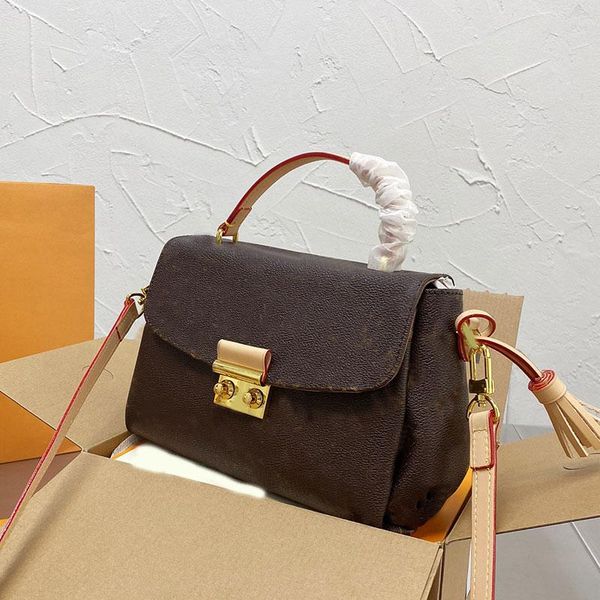 women handbags cross body bag purse fashion printed letters genuine leather classic flower hasp hardware buckle removable shoulder strap 864, Black;red
women handbags cross body bag purse fashion printed letters genuine leather classic flower hasp hardware buckle removable shoulder strap 864, Black;red
