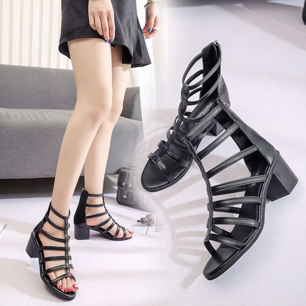 imitation leather rubber black back zipper high heel wrinkled round head fashion sandals
imitation leather rubber black back zipper high heel wrinkled round head fashion sandals