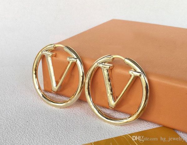 big size 1.75 inch fashion gold hoop earrings for lady women party wedding lovers gift engagement jewelry with box, Golden;silver
big size 1.75 inch fashion gold hoop earrings for lady women party wedding lovers gift engagement jewelry with box, Golden;silver