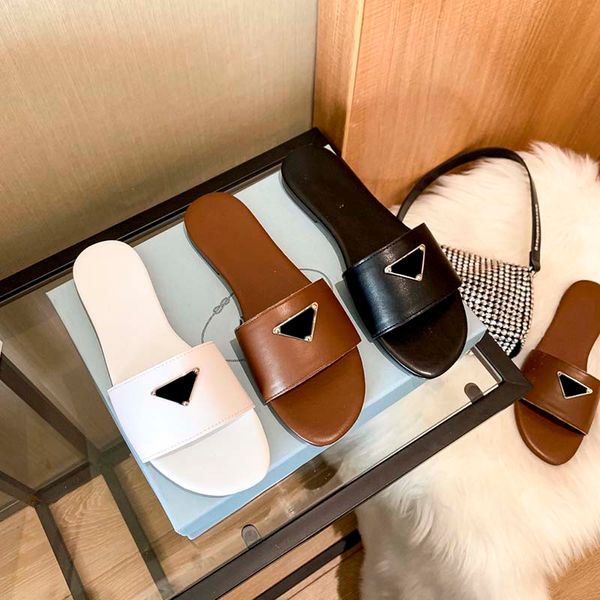 designer beach scuffs classic flat woman slipper 2022 summer lady cartoon big head slippers l bath fashion women shoes flip flops luxury san, Black
designer beach scuffs classic flat woman slipper 2022 summer lady cartoon big head slippers l bath fashion women shoes flip flops luxury san, Black