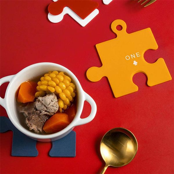 mats & pads 8 pcs/lot kitchen tableware pad silicone dining table decor insulation mat solid color irregular puzzle accessories
mats & pads 8 pcs/lot kitchen tableware pad silicone dining table decor insulation mat solid color irregular puzzle accessories