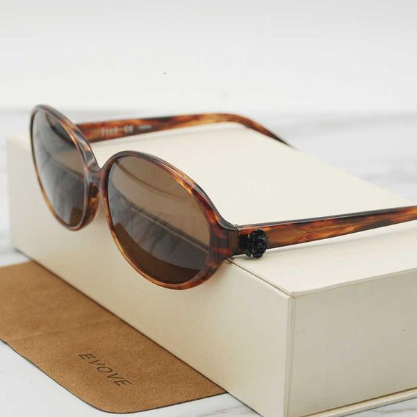 sunglasses evove small oval women brand designer sun glasses for woman acetate high-end female shades tortoise case free, White;black
sunglasses evove small oval women brand designer sun glasses for woman acetate high-end female shades tortoise case free, White;black