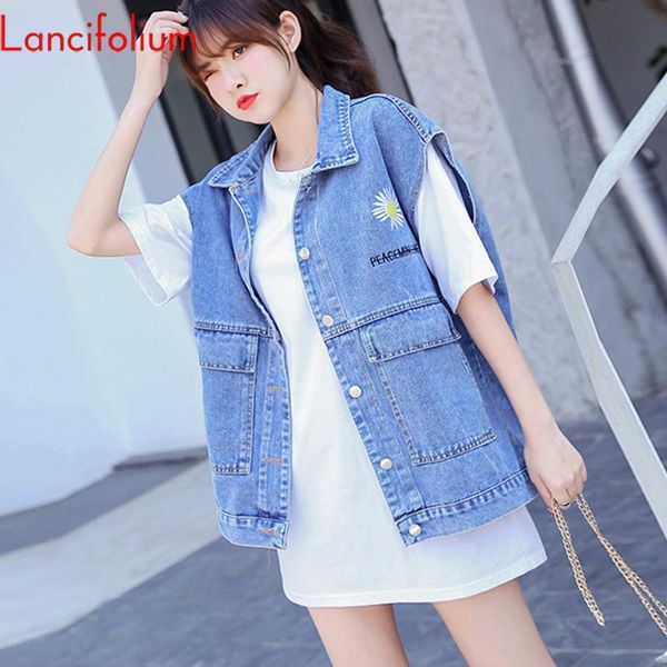 women's vests oversized pocket denim vest women 2021 vintage plus size korean jean ladies kpop sleeveless cardigan tank jacket, Black;white
women's vests oversized pocket denim vest women 2021 vintage plus size korean jean ladies kpop sleeveless cardigan tank jacket, Black;white