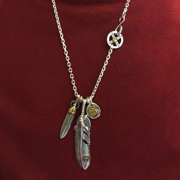 solid 925 sterling silver necklace men women vintage handmade jewelry claw feather pendants 4mm thcik chain chains
solid 925 sterling silver necklace men women vintage handmade jewelry claw feather pendants 4mm thcik chain chains